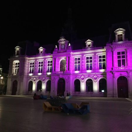 Le Square : Appartement Climatise En Centre Ville Poitiers Eksteriør bilde