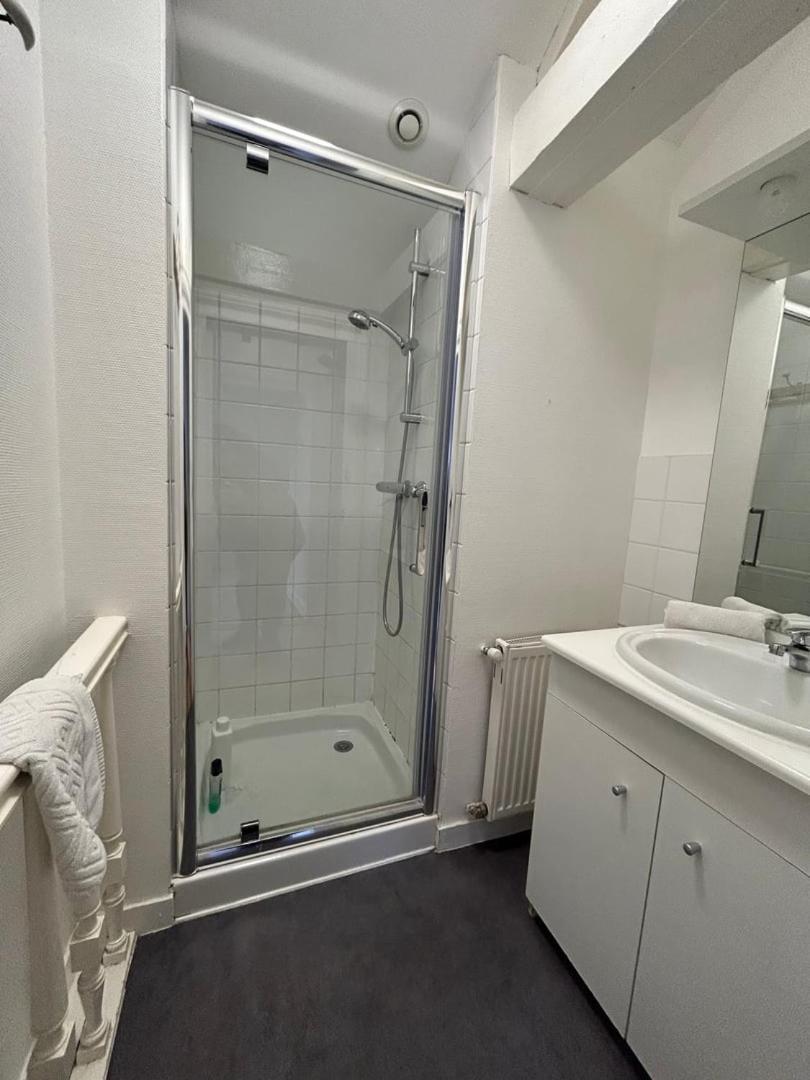 Le Square : Appartement Climatise En Centre Ville Poitiers Eksteriør bilde